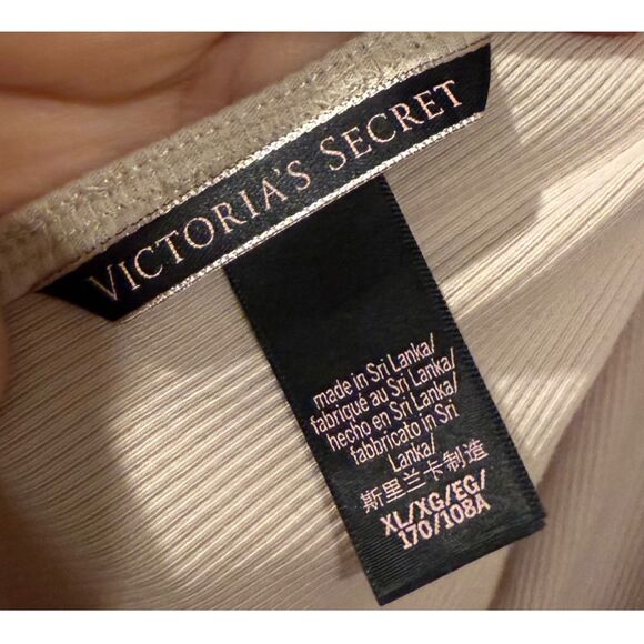 VICTORIA'S SECRET Pink Open Back Long Sleeve Crop Top - Picture 2 of 6